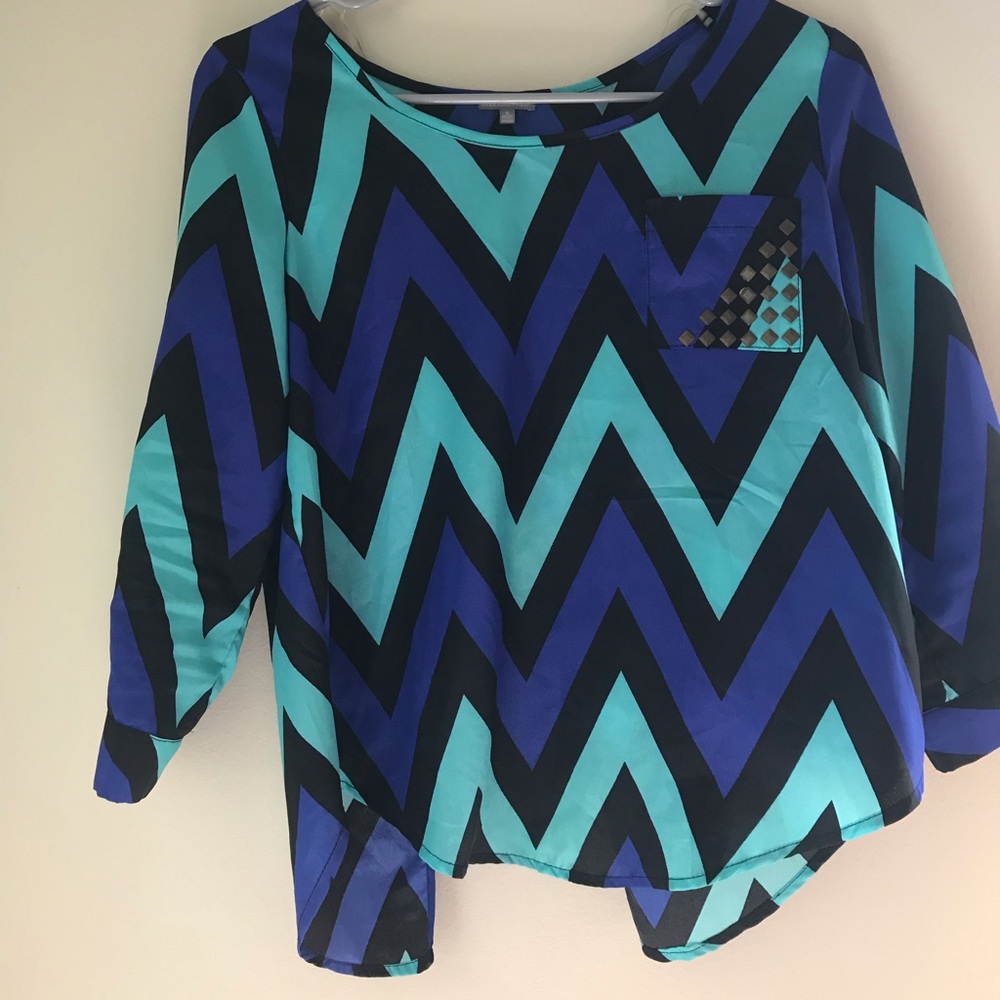 Blouse - Picture 2 of 7